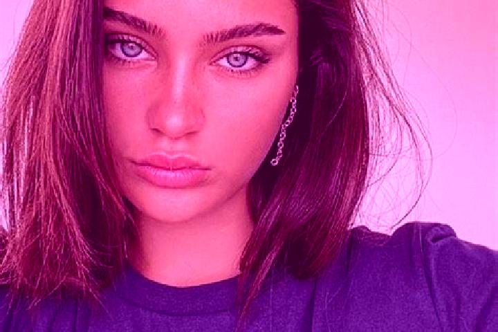 Grace, 24, a brunette dark-eyed mediterranean companion based in Palaiokklisi. Offering Striptease, CIM, OWO, BDSM. Available for incall and outcall, overnig...