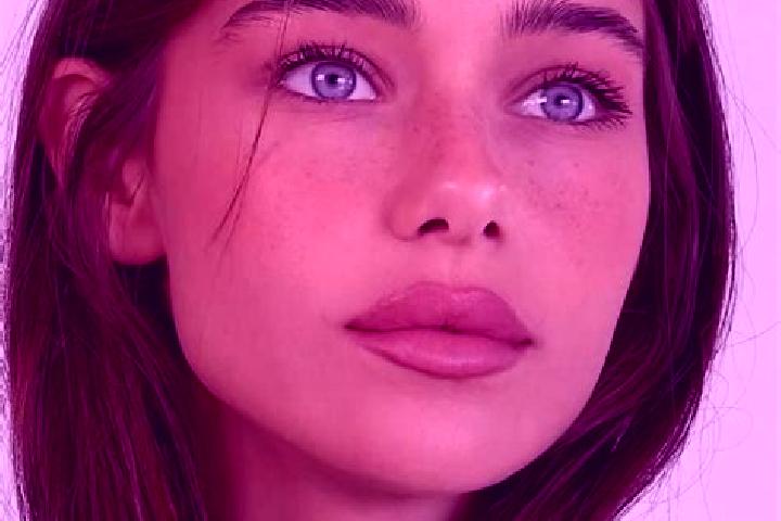 Grace, 24, a brunette grey-eyed caucasian companion based in Cigliano. Offering Massage, A-Level, Party Girl, OWO, Travel Companion. Available for incall and...