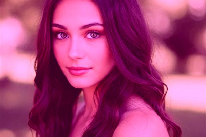 Grace, 24, a brunette hazel-eyed mediterranean companion based in Monrovia. Offering Deep French Kissing, Massage, Girlfriend Experience. Available for incal...