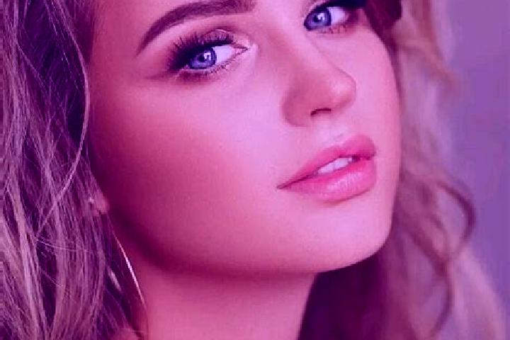 Grace, 24, a dark blonde blue-eyed ebony companion based in Capistrano. Offering Travel Companion, Tantra, GFE, 69. Available for incall and outcall, overnig...