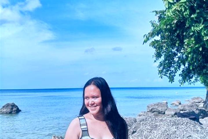 Grace, 24 — Escort in Abuyon, Philippines
