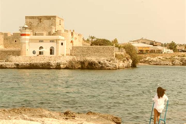 Grace, 24 — Escort in Brucoli, Italy