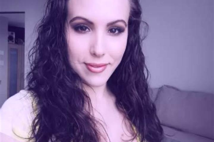 Grace, 25, a blonde dark-eyed latina companion based in Cevico de la Torre. Offering A-Level, BDSM, 69, Deep French Kissing. Available for incall and outcall...