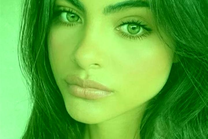 Grace, 25, a brunette green-eyed caucasian companion based in Vassy. Offering Dinner Date, A-Level, OWO, Deep French Kissing. Available for incall and outcal...