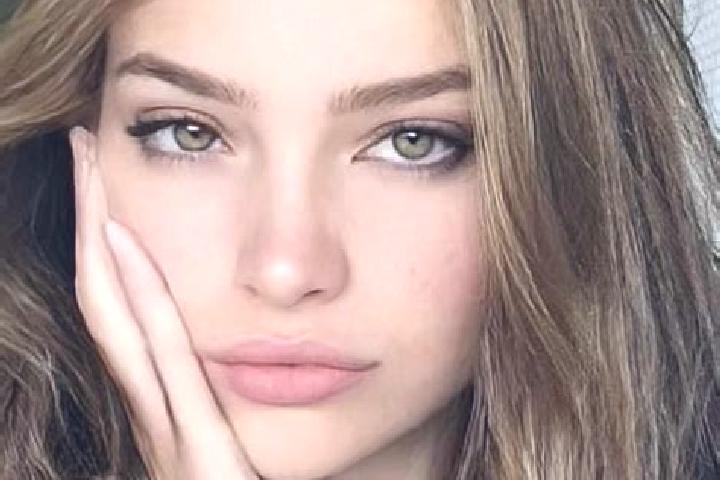 Grace, 25, a dark blonde hazel-eyed caucasian companion based in Castelnau-de-Mandailles. Offering Prostate Massage, OWO, GFE, Roleplay, Girlfriend Experienc...