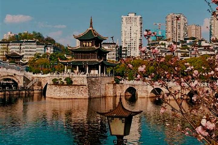 Grace, 25 — Escort in Kaili, China