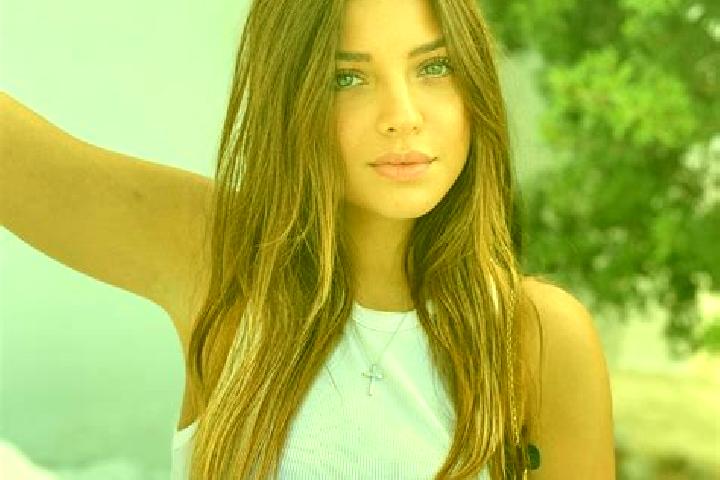 Grace, 25 — Escort in Kato Mitrousi, Greece