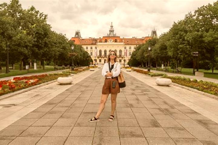 Grace, 25 — Escort in Krivaja, Serbia