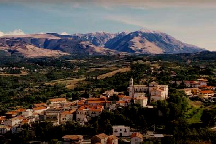 Grace, 25 — Escort in San Valentino in Abruzzo Citeriore, Italy