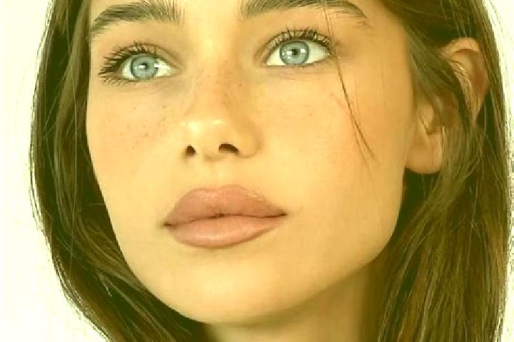 Grace, 26, a brunette blue-eyed middle eastern companion based in Paddaya. Offering Duos, Overnight, CIM. Available for incall and outcall, day and evening d...