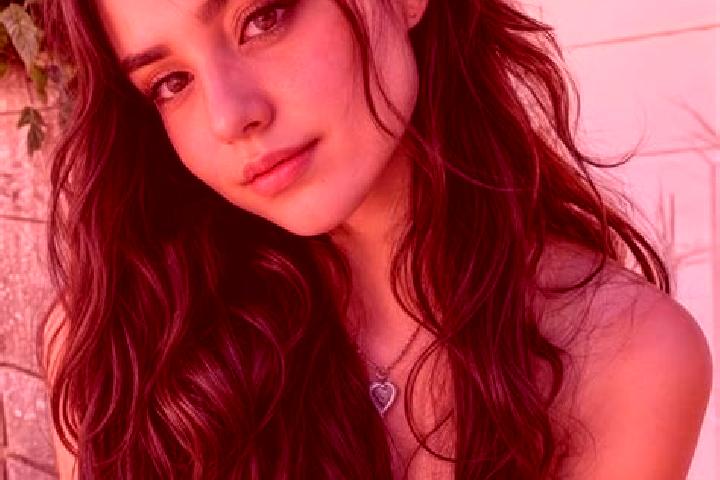 Grace, 26, a brunette hazel-eyed middle eastern companion based in Dietrichingen. Offering BDSM, Overnight, Couples. Available for incall and outcall, overni...