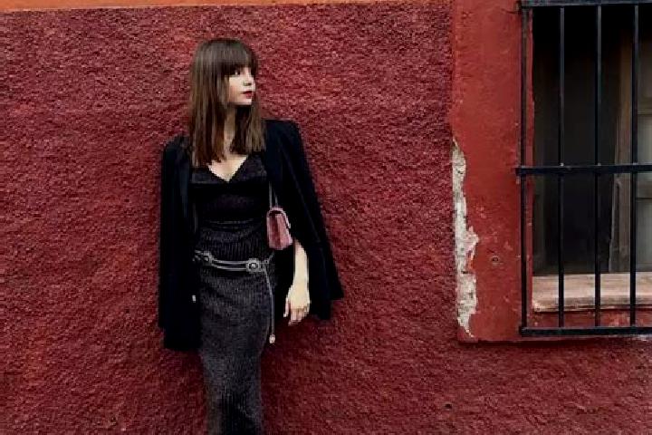 Grace, 26, a red amber-eyed slavic companion based in San Miguel de Allende. Offering GFE, BDSM, Overnight, Domination. Available for incall and outcall, ove...