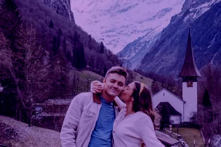 Grace, 26 — Escort in Bruttisellen, Switzerland