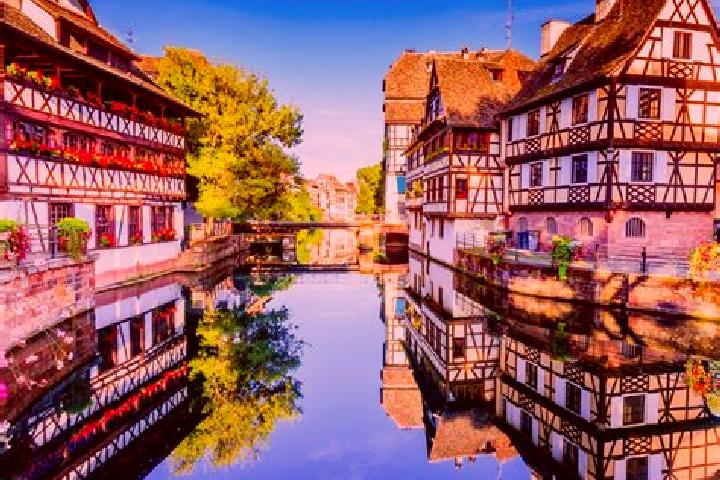 Grace, 26 — Escort in Gaillard, France