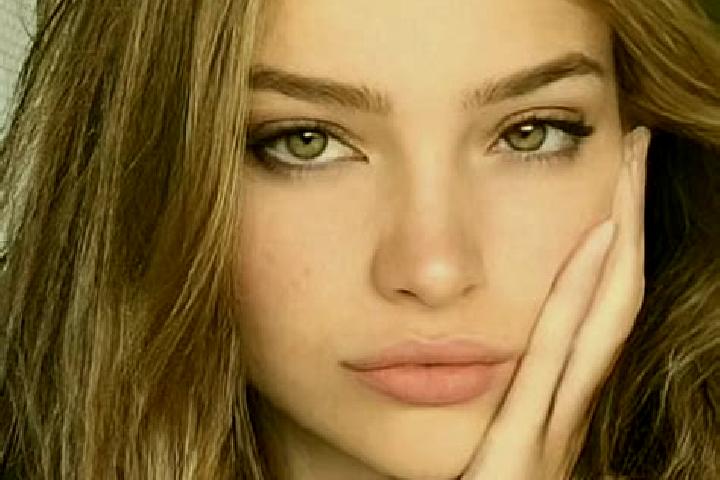 Grace, 27, a chestnut hazel-eyed mediterranean companion based in Villefranche-de-Rouergue. Offering CIM, A-Level, Domination. Available for incall and outca...