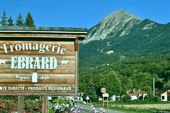Grace, 27 — Escort in Chabottes, France