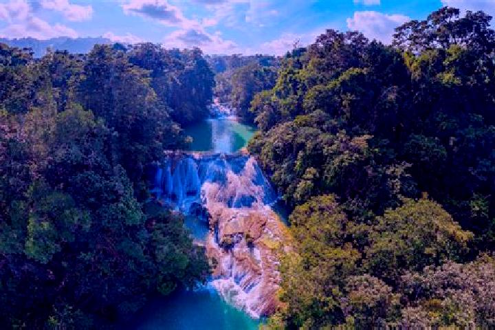 Grace, 27 — Escort in La Cascada, Mexico