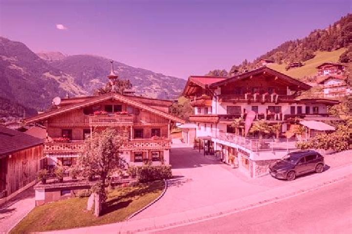 Grace, 27 — Escort in Ramsau im Zillertal, Austria