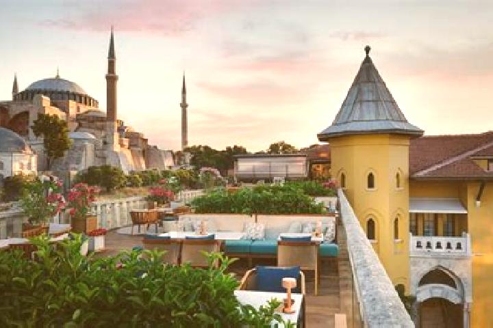 Grace, 27 — Escort in Sultanahmet, Turkey