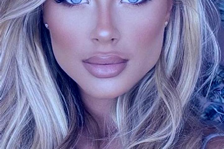 Grace, 28, a blonde blue-eyed latina companion based in Kac. Offering Tantra, CIM, GFE, 69. Available for incall and outcall, day and evening dates.