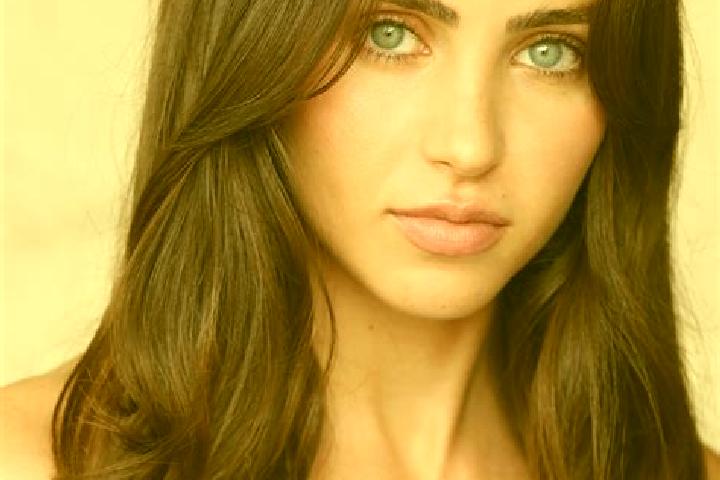 Grace, 28, a brunette dark-eyed middle eastern companion based in Slatioara. Offering OWO, Massage, Duos, A-Level, Striptease. Available for incall and outca...