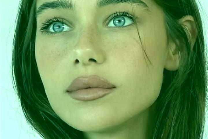 Grace, 28, a brunette grey-eyed middle eastern companion based in Mahabaleshwar. Offering A-Level, Girlfriend Experience, Overnight. Available for incall and...