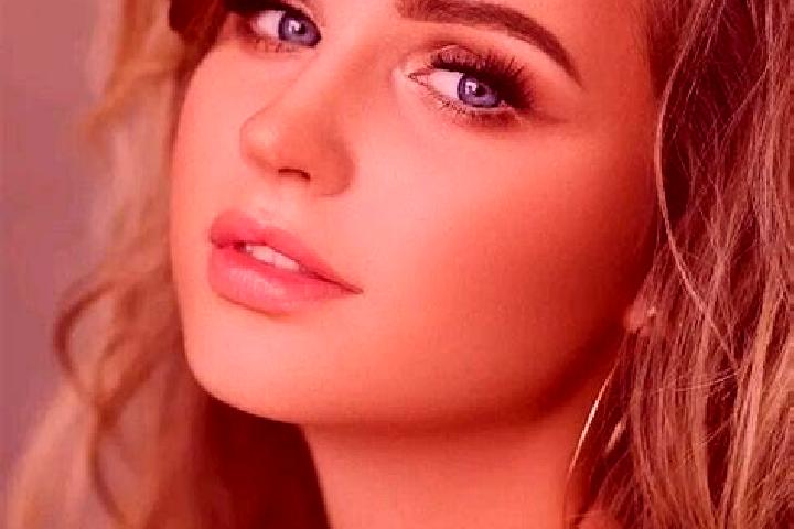 Grace, 28, a dark blonde blue-eyed ebony companion based in Dehesa de Romanos. Offering 69, Dinner Date, Couples, OWO, GFE. Available for incall and outcall,...