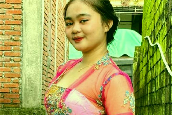 Grace, 28 — Escort in Gereneng, Indonesia