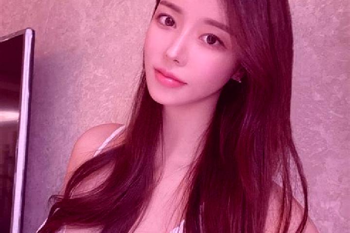 Grace, 28 — Escort in Youfeng, China