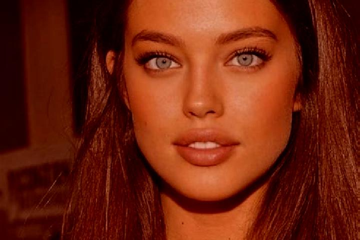 Grace, 29, a brunette grey-eyed mediterranean companion based in Uki. Offering Duos, 69, GFE, Erotic Massage. Available for incall and outcall, day and eveni...
