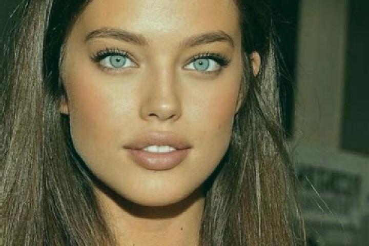 Grace, 29, a chestnut dark-eyed caucasian companion based in Puerta del Rio. Offering Deep French Kissing, Girlfriend Experience, Travel Companion, Couples. ...