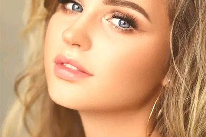 Grace, 29, a dark blonde blue-eyed asian companion based in Vale Parish. Offering GFE, Domination, CIM, 69, Duos. Available for incall and outcall, day and e...