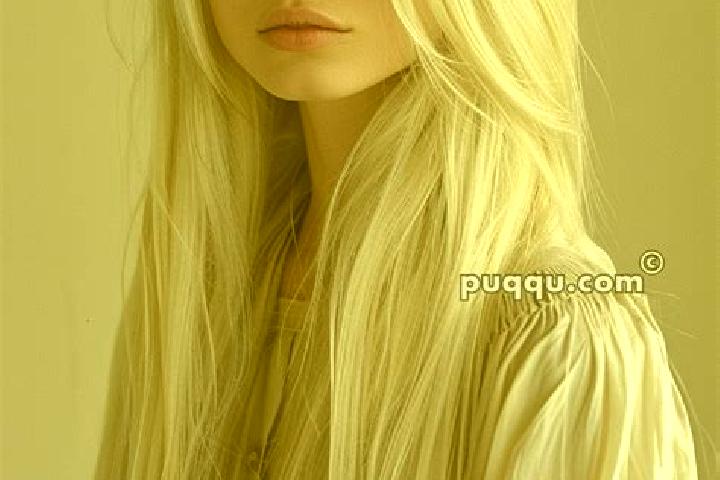 Grace, 29, a platinum blonde blue-eyed mixed companion based in Ile-Ife. Offering Duos, OWO, BDSM. Available for incall and outcall, day and evening dates.
