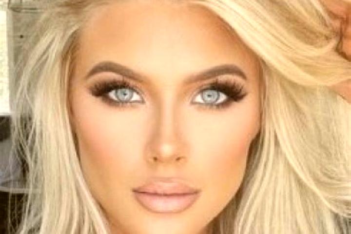 Grace, 29, a platinum blonde dark-eyed mediterranean companion based in Tuohua. Offering Striptease, A-Level, Deep French Kissing, 69. Available for incall a...