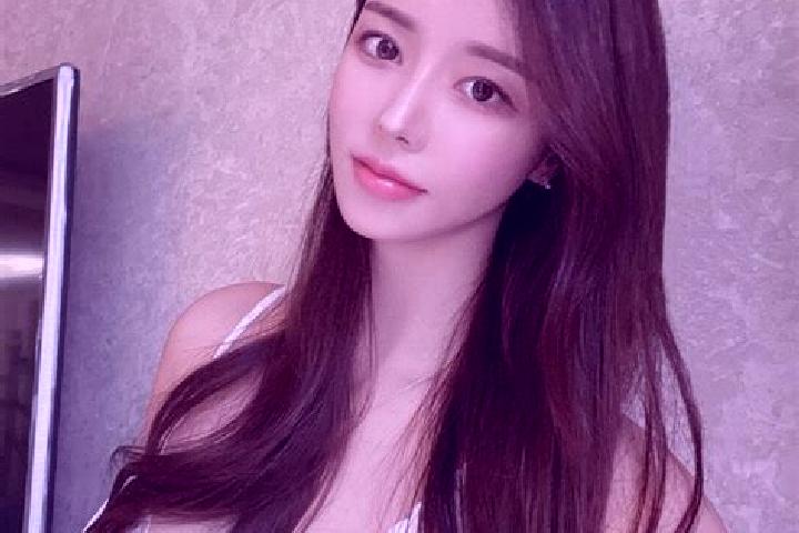 Grace, 29 — Escort in Zhongyuanlu, China
