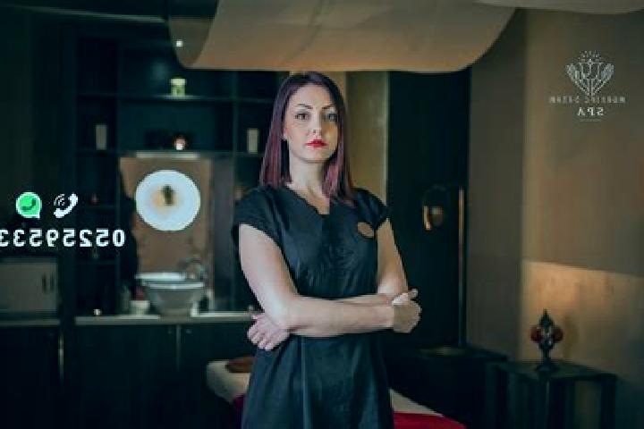 Grace, 30, a auburn amber-eyed caucasian companion based in Shaykh Amir Kelay. Offering A-Level, Tantra, Erotic Massage, CIM, 69. Available for incall and ou...