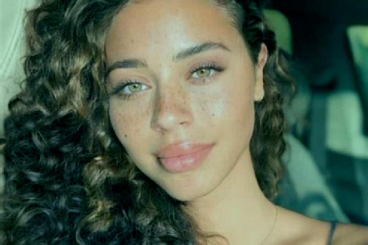 Grace, 30, a black hazel-eyed latina companion based in Yibin. Offering OWO, Party Girl, GFE, Erotic Massage. Available for incall and outcall, day and eveni...