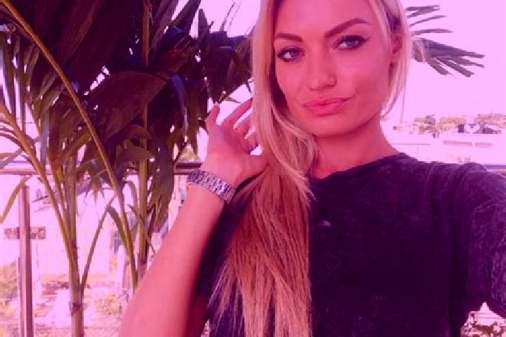 Grace, 30, a blonde brown-eyed caribbean companion based in Ngargomulyo. Offering Overnight, Erotic Massage, GFE, Dinner Date, Domination. Available for inca...