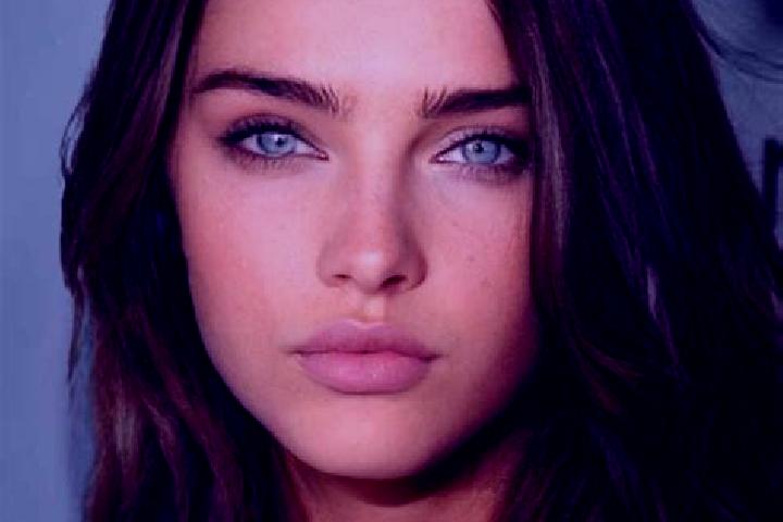 Grace, 30, a brunette grey-eyed mixed companion based in Carmen. Offering Party Girl, Deep French Kissing, Tantra, GFE, Travel Companion. Available for incal...