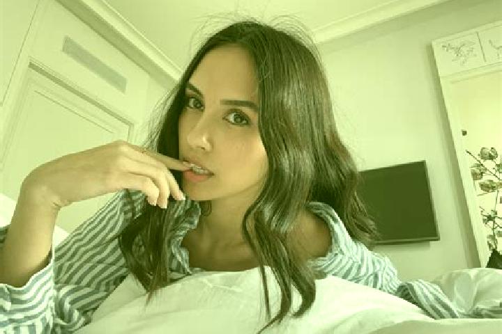 Grace, 30, a red grey-eyed caribbean companion based in Heerstedt. Offering 69, CIM, Couples, Travel Companion, Girlfriend Experience. Available for incall a...