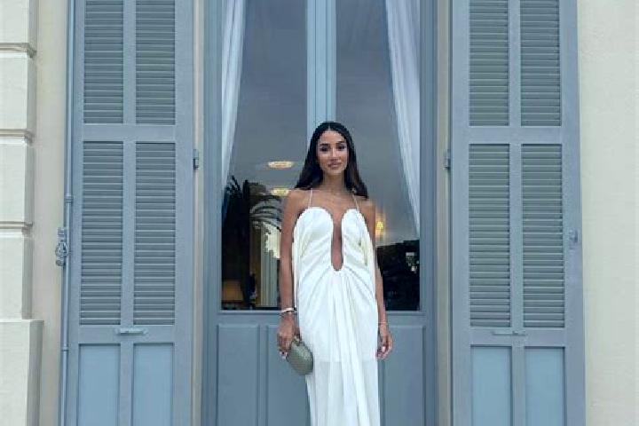 Grace, 30 — Escort in Eden Roc, United States