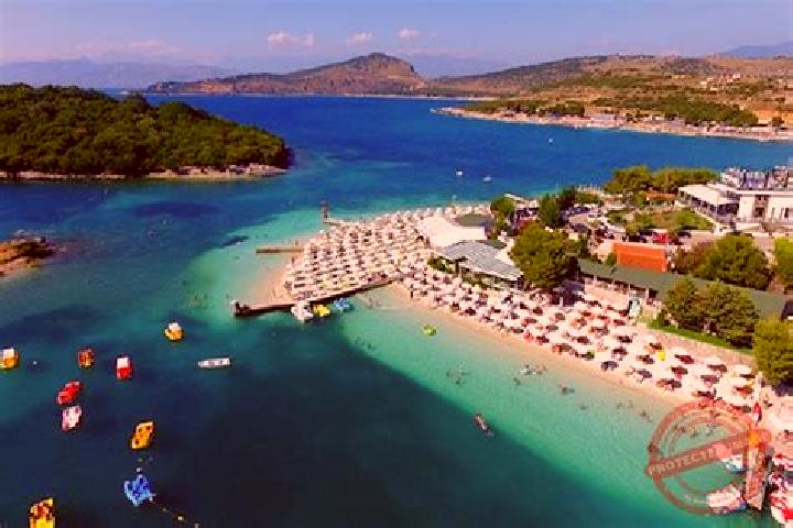 Grace, 30 — Escort in Ksamil, Albania