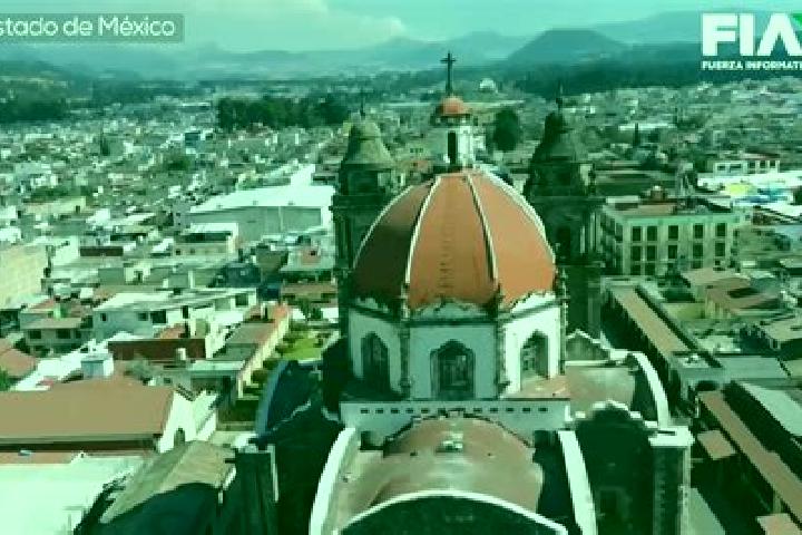 Grace, 30 — Escort in Santiago Tianguistenco de Galeana, Mexico