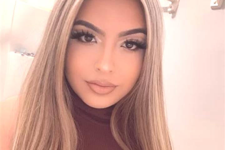 Grace, 31, a blonde hazel-eyed latina companion based in Gines-Patay. Offering GFE, Domination, Travel Companion. Available for incall and outcall, day and e...