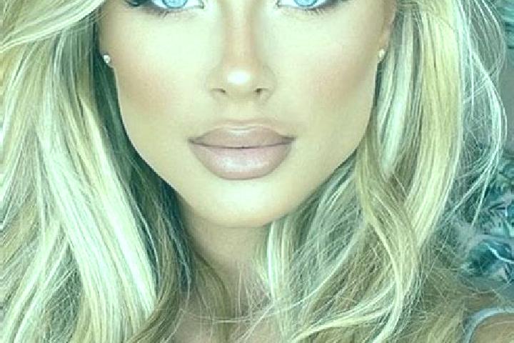Grace, 31, a blonde hazel-eyed latina companion based in Seroa. Offering BDSM, Deep French Kissing, Striptease, Roleplay. Available for incall and outcall, d...