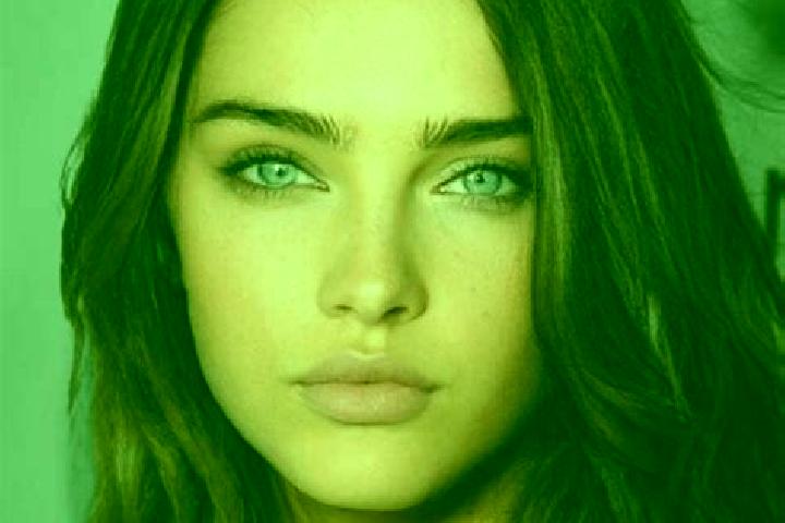 Grace, 31, a brunette dark-eyed caribbean companion based in San Paolo Bel Sito. Offering Fetish, Roleplay. Available for incall and outcall, overnight booki...