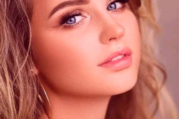 Grace, 31, a dark blonde blue-eyed caribbean companion based in Kulebaki. Offering Deep French Kissing, Striptease, Party Girl, 69. Available for incall and ...