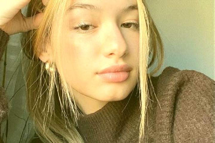 Grace, 32, a blonde brown-eyed caribbean companion based in La Espigadilla. Offering CIM, Roleplay, Couples, Deep French Kissing. Available for incall and ou...