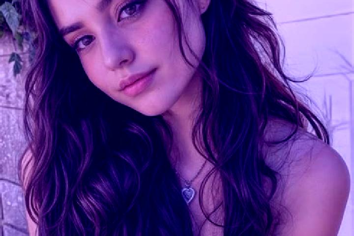 Grace, 32, a brunette hazel-eyed middle eastern companion based in Borynia. Offering Travel Companion, CIM, Prostate Massage, Tantra. Available for incall an...