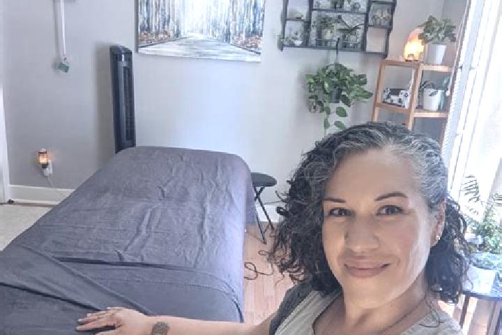 Grace, 33, a black dark-eyed mediterranean companion based in Montlucon. Offering Party Girl, Girlfriend Experience, Massage. Available for incall and outcal...